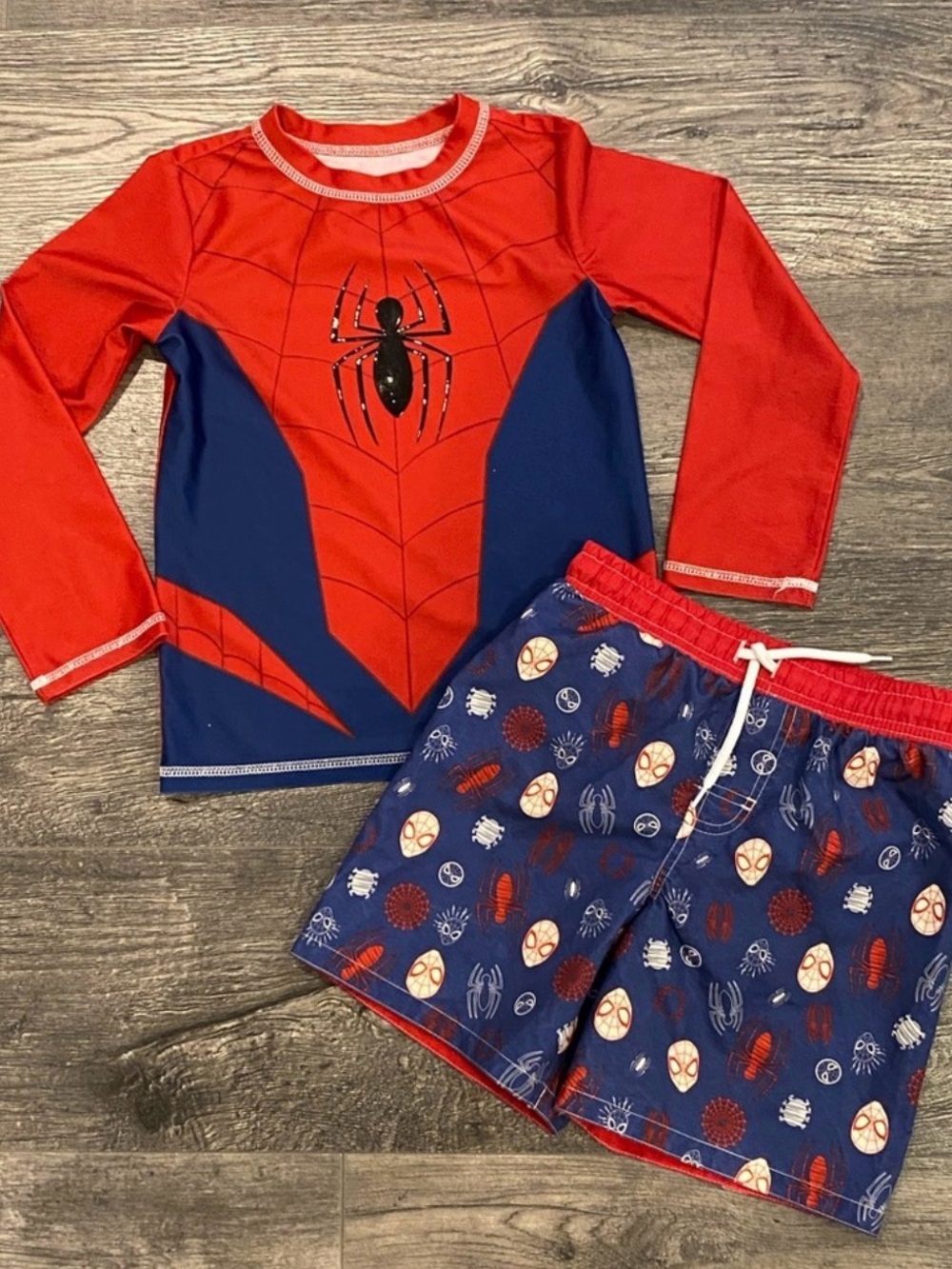 Marvel Spider-Man Boys Swim Set Size 6/7 | Rash Guard + Swim Trunks